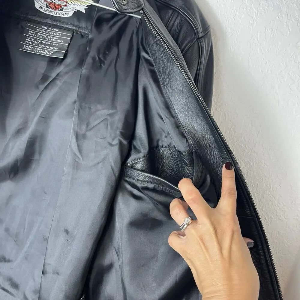 Harley Davidson Men's black leather jacket Embroidered logo front & back Size M